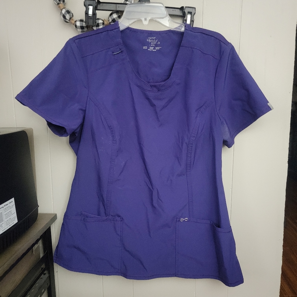 Cherokee Infinity scrub top